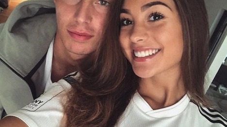 Chiêm ngưỡng những mỹ nhân nóng bỏng mới gia nhập làng WAGs ở Premier League