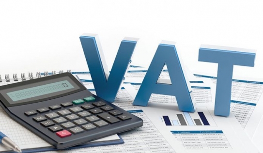 CHÍNH THỨC: Quốc hội đồng ý giảm 2% thuế VAT trong năm 2022
