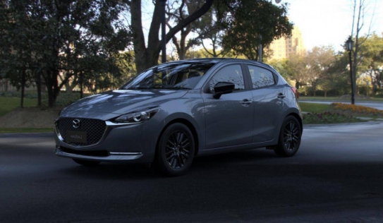 Mazda 2 2022 ra mắt: Nhiều tính năng mới, giá rẻ đột biến