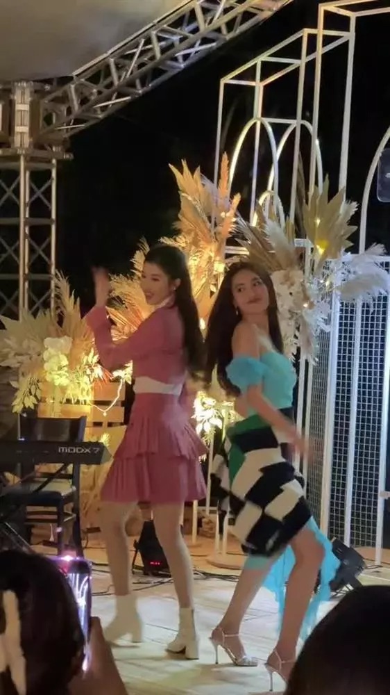 Video Ninh Dương Lan Ngọc xử lý pha mặc đồ hớ hênh khiến fan bái phục