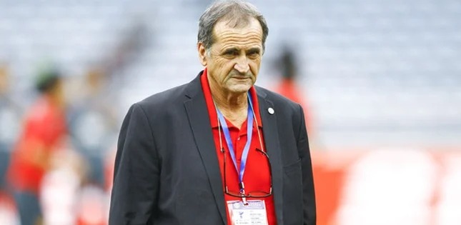 HLV Bruno Bini đưa đơn kiện LĐBĐ Trung Quốc. Ảnh: Internet