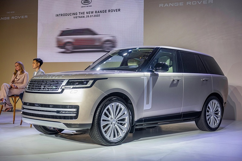 Range Rover 2022 officially launched in Vietnam, compared with Mercedes-AMG G63 2