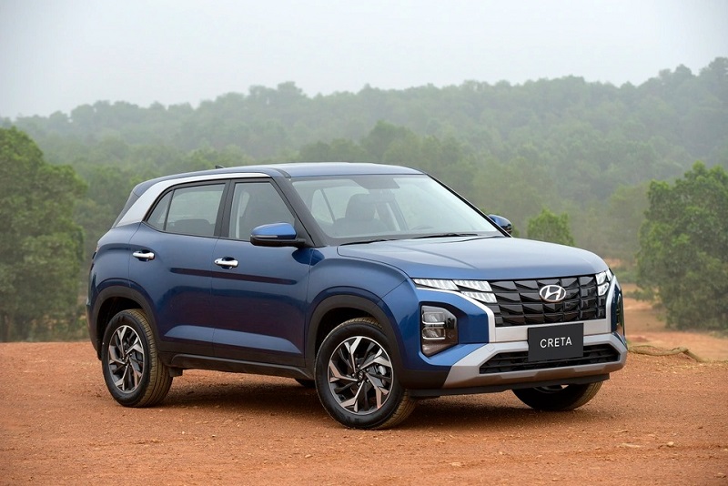 Hyundai Creta với 978 xe bán trong tháng 7 giữ vị trí top 8 xe bán chạy. Hiện Hyundai Creta được phân phối với 3 phiên bản gồm Tiêu chuẩn, Đặc biệt và Cao cấp, giá bán lần lượt là 620 triệu, 670 triệu và 730 triệu đồng.