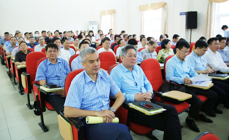 Các cán bộ thuộc diện Ban Thường vụ Thành ủy Hà Nội quản lý tham gia lớp bồi dưỡng Các cán bộ thuộc diện Ban Thường vụ Thành ủy Hà Nội quản lý tham gia lớp bồi dưỡng