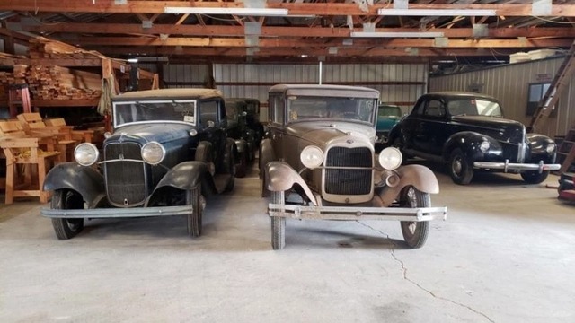 Ngắm bộ sưu tập xế hộp khổng lồ lên tới 140 chiếc bị 'ngủ quên' suốt 30 năm  - Ảnh 5