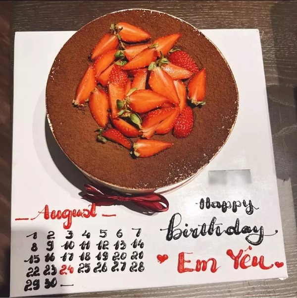Món quà sinh nhật được cho là của Văn Lâm tặng Món quà sinh nhật được cho là của Văn Lâm tặng