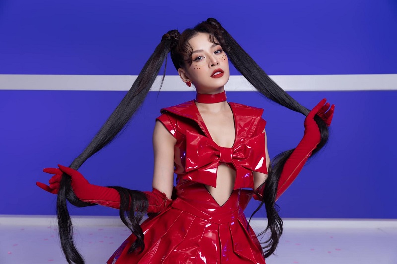 Chi Pu vẫn bị chê hát tệ, chỉ có thị phi không ngừng bủa vây - Ảnh 1 Chi Pu vẫn bị chê hát tệ, chỉ có thị phi không ngừng bủa vây - Ảnh 1