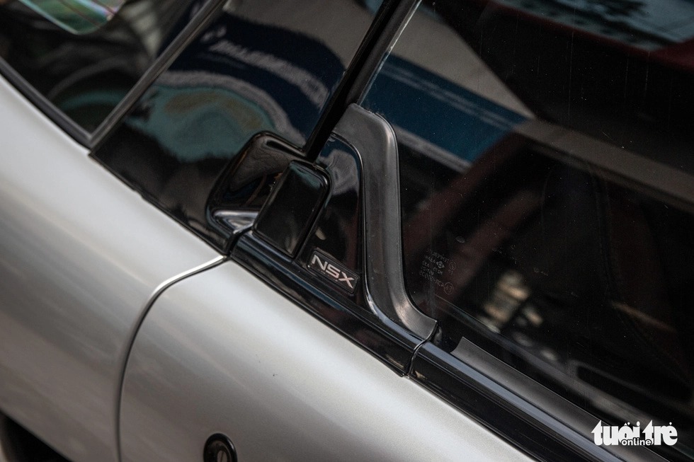 Tất tần tật mọi ngóc ngách xế hộp độc nhất của ông Đặng Lê Nguyên Vũ - Ảnh 6