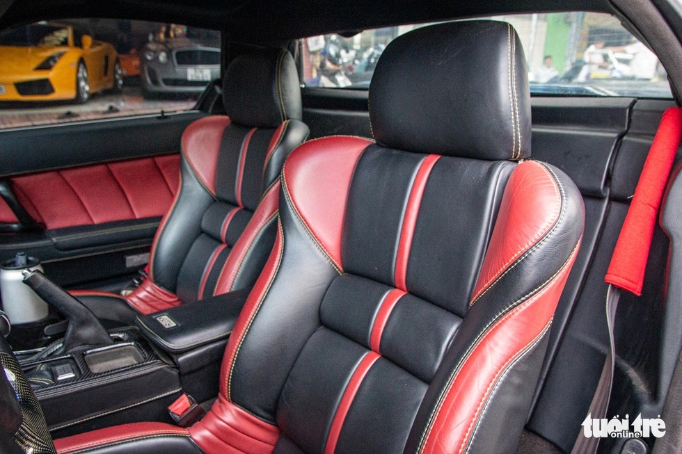 Tất tần tật mọi ngóc ngách xế hộp độc nhất của ông Đặng Lê Nguyên Vũ - Ảnh 9