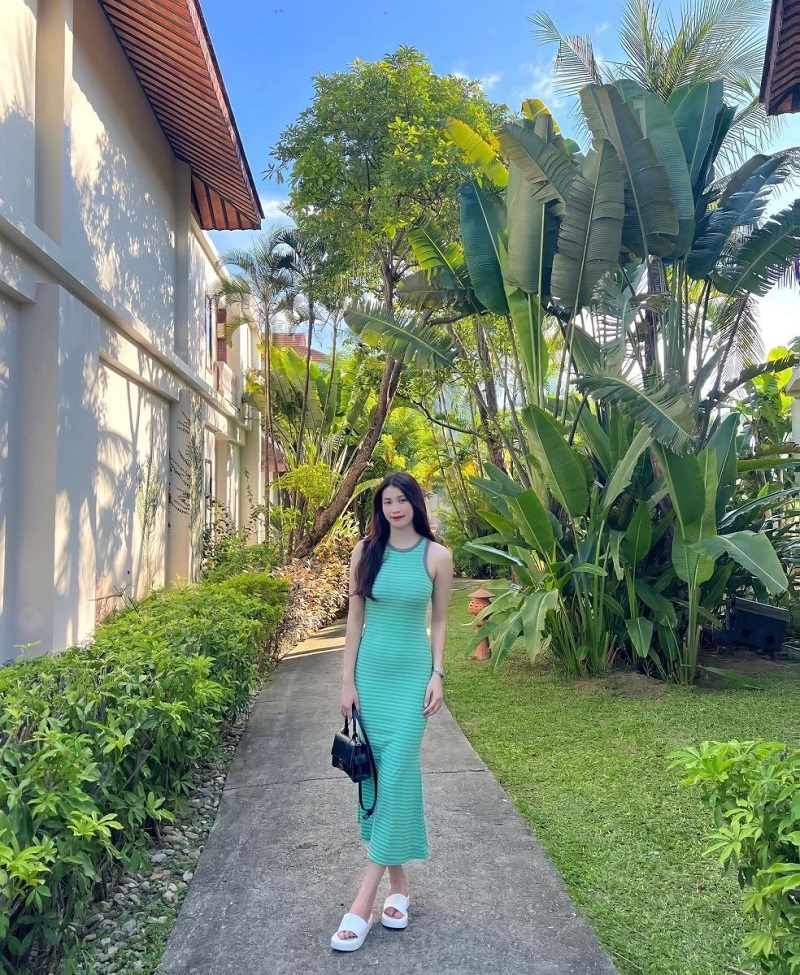 Giải nghệ vì chấn thương, cựu cầu thủ U19 Việt Nam gây sốt với body 'hết nước chấm' - Ảnh 7