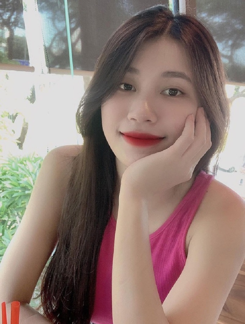 Giải nghệ vì chấn thương, cựu cầu thủ U19 Việt Nam gây sốt với body 'hết nước chấm'