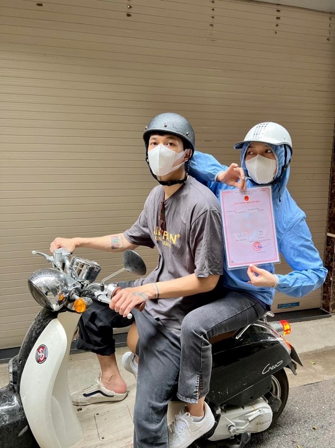 Diệu Nhi và Anh Tú đã đăng ký kết hôn gần 3 năm Diệu Nhi và Anh Tú đã đăng ký kết hôn gần 3 năm