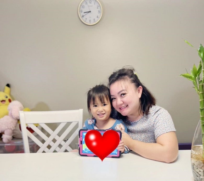 Xuân Mai chụp ảnh cùng con gái cưng được ví như bản sao của mẹ Xuân Mai chụp ảnh cùng con gái cưng được ví như bản sao của mẹ