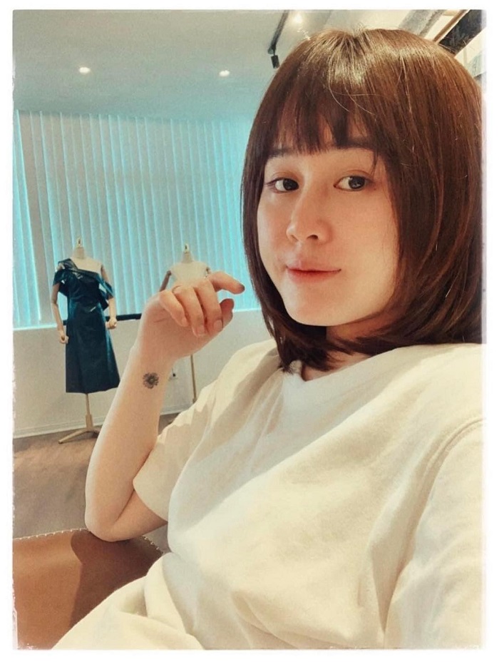 'Anna Bắc Giang' bất ngờ livestream hát karaoke tạm biệt mọi người để đi tù