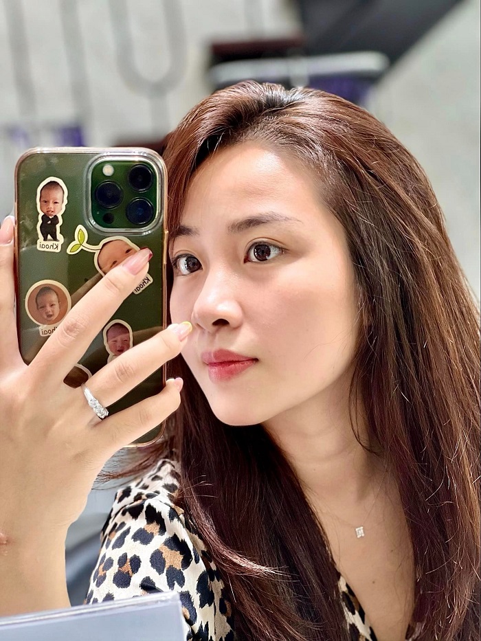 Cô nàng tự tin khoe ảnh cam thường (Ảnh FBNV) Cô nàng tự tin khoe ảnh cam thường (Ảnh FBNV)