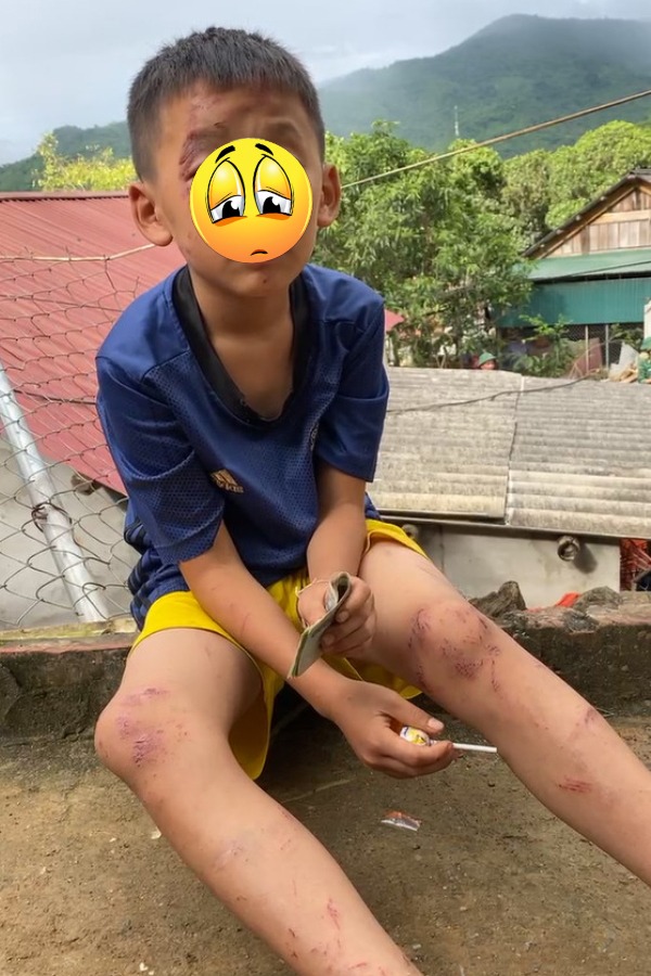 Ký ức buồn của cậu bé 10 tuổi chứng kiến cháu mình bị lũ cuốn đi - Ảnh 2