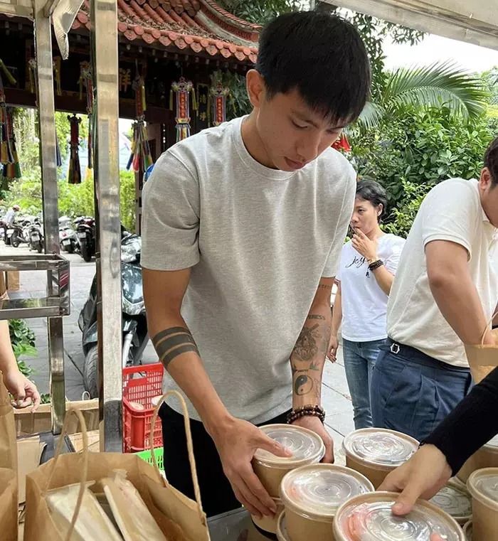 Ảnh hiếm của Đoàn Văn Hậu (Ảnh Facebook) Ảnh hiếm của Đoàn Văn Hậu (Ảnh Facebook)