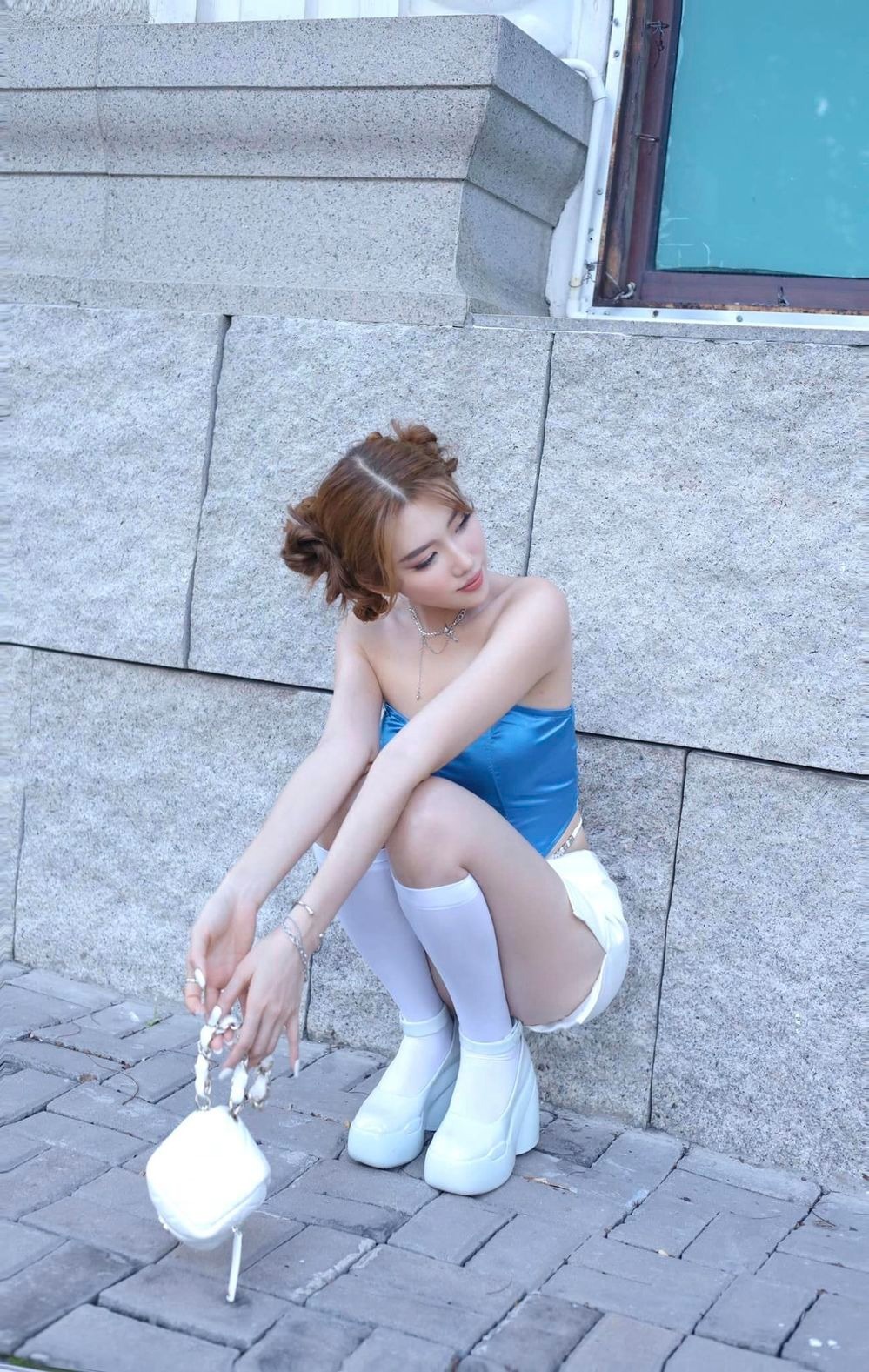 Body ngày càng mỏng của Thúy Ngân gây tranh cãi - Ảnh 2