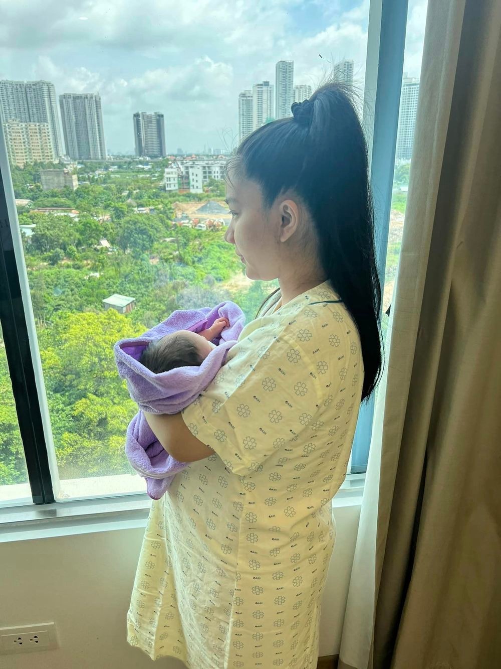 Quý tử nhà Lê Dương Bảo Lâm có loạt biểu cảm khiến người xem tan chảy - Ảnh 5