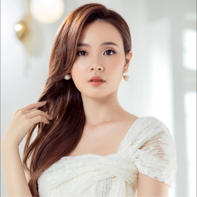 Midu chính thức lên tiếng về tin đồn có thai, 'bác sĩ bảo cưới' Midu chính thức lên tiếng về tin đồn có thai, 'bác sĩ bảo cưới'