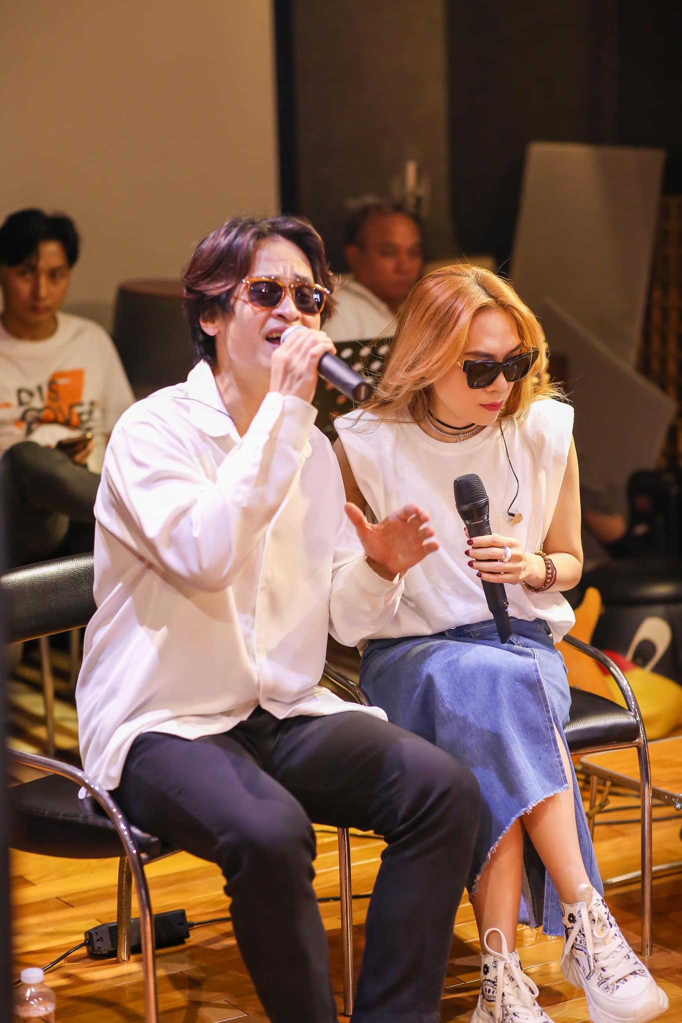 Mỹ Tâm và Hà Anh Tuấn chuẩn 'người tình âm nhạc' ở hậu trường Tri Âm - Ảnh 4