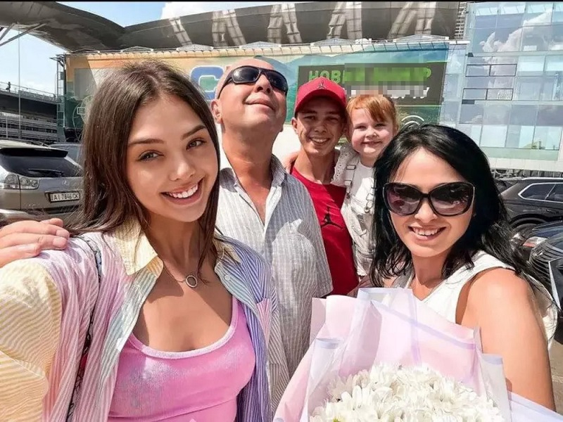 Bố đẻ của nàng WAGs Bố đẻ của nàng WAGs