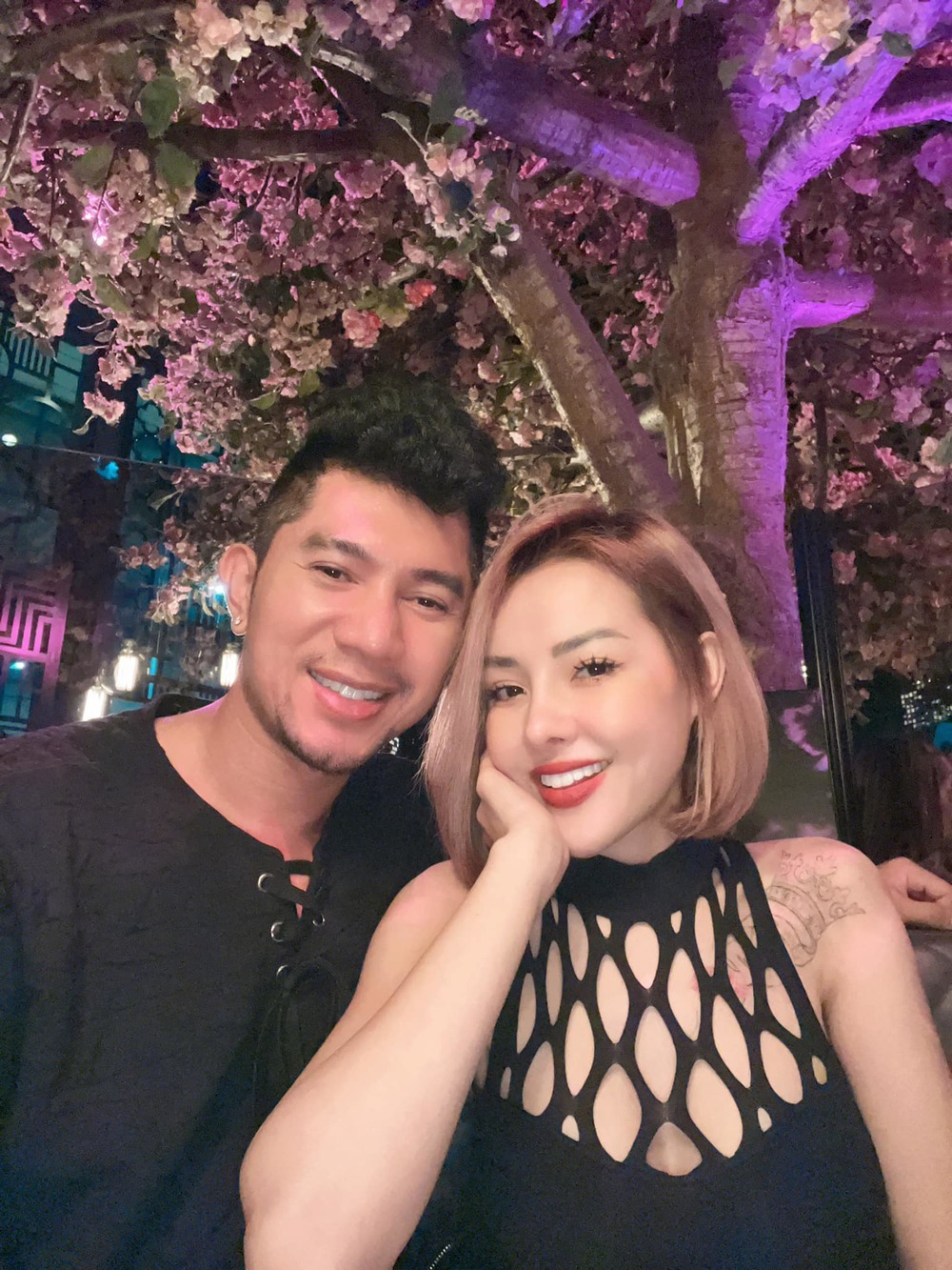 Cách Lương Bằng Quang yêu Ngân 98 khiến nhiều cô gái 'chỉ biết ước'