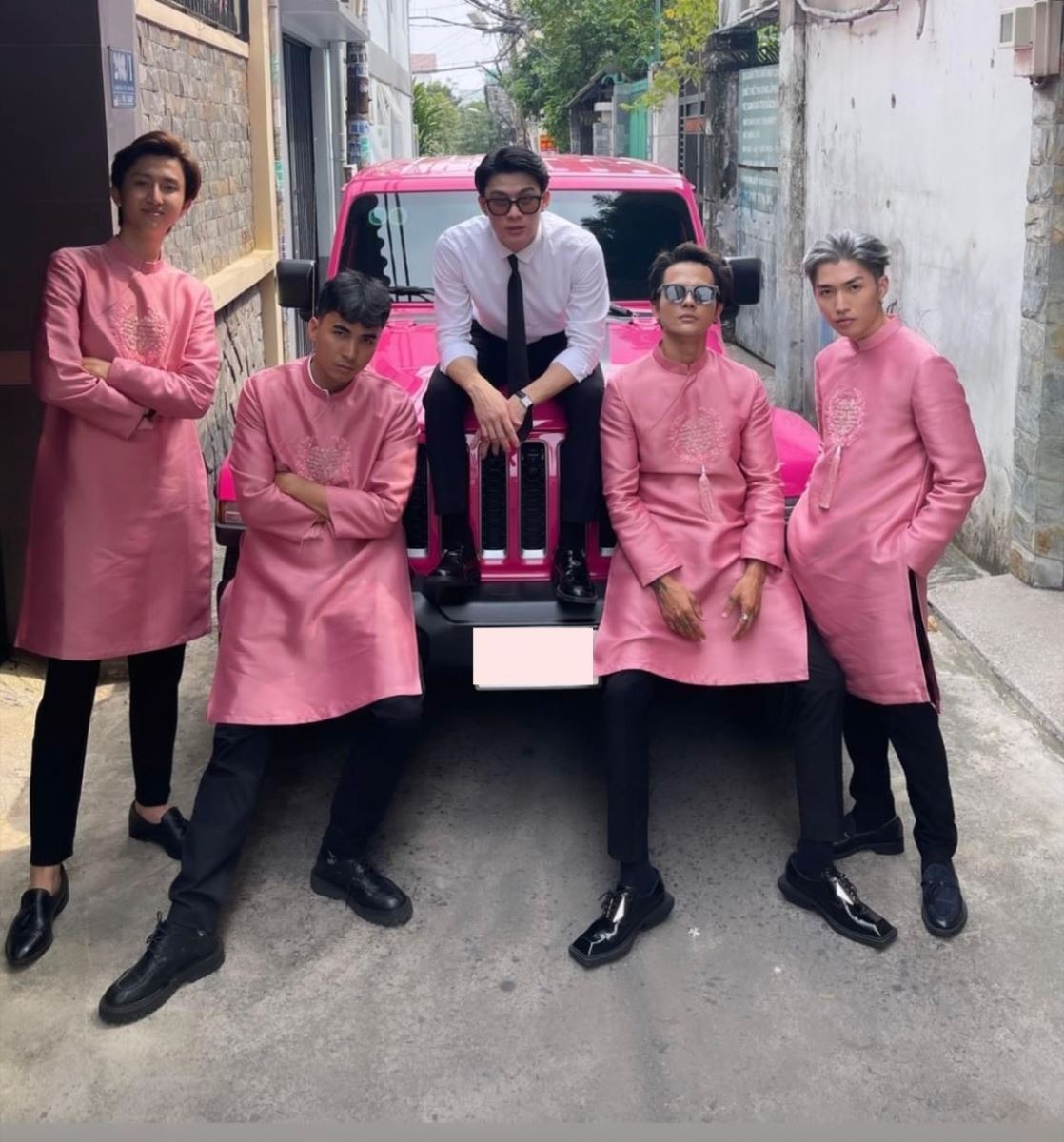 Phù rể bảnh bao