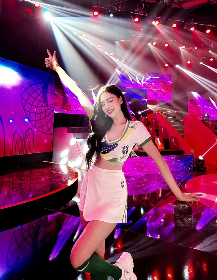 Hot girl đội tuyển Brazil Cao Trang Nóng cùng World Cup 2022 là ai? - Ảnh 2 Hot girl đội tuyển Brazil Cao Trang Nóng cùng World Cup 2022 là ai? - Ảnh 2