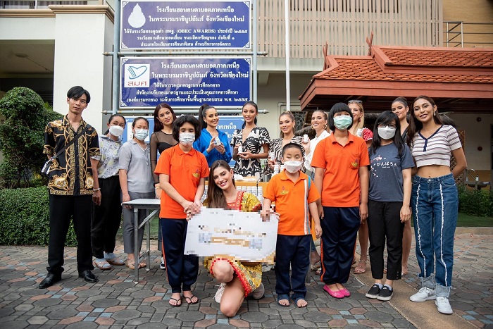 Top 10 có chuyến từ thiện tại Chiang Mai