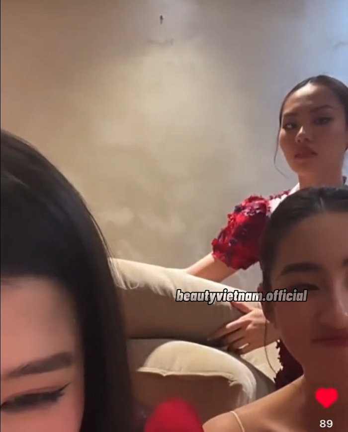 Mai Phương tức giận ra mặt Mai Phương tức giận ra mặt