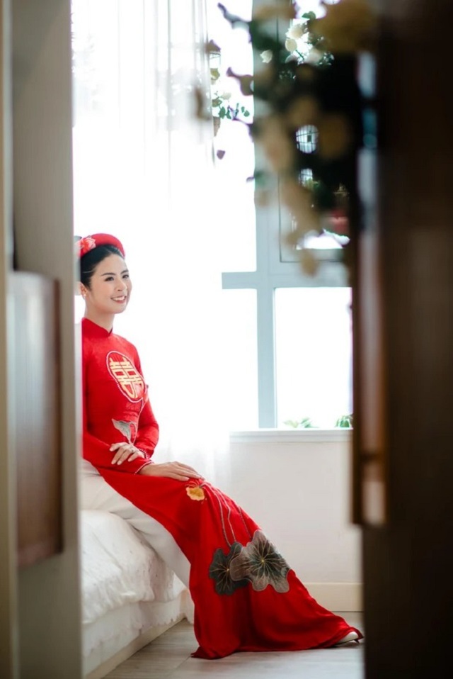 Hoa hậu Ngọc Hân được chồng kém tuổi rước dâu bằng chiếc xe nổi nhất phố - Ảnh 1 Hoa hậu Ngọc Hân được chồng kém tuổi rước dâu bằng chiếc xe nổi nhất phố - Ảnh 1