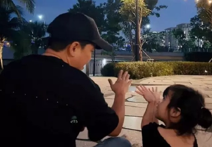 Trong nhà, Trường Giang là người nuôi dạy con Trong nhà, Trường Giang là người nuôi dạy con