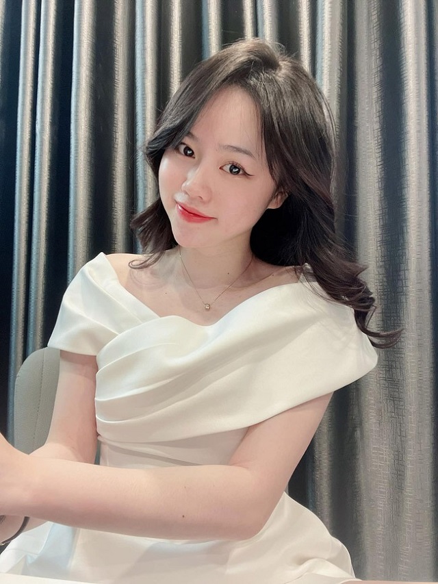 Sau chia tay Huỳnh Anh ngày càng xinh đẹp Sau chia tay Huỳnh Anh ngày càng xinh đẹp