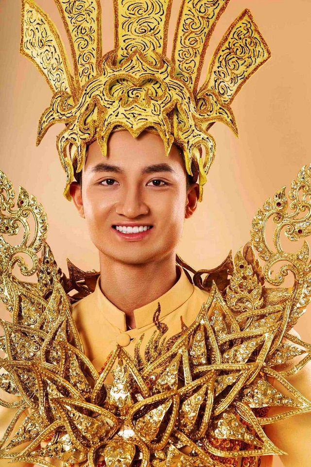 Hoàng Việt An và trang phục dự thi