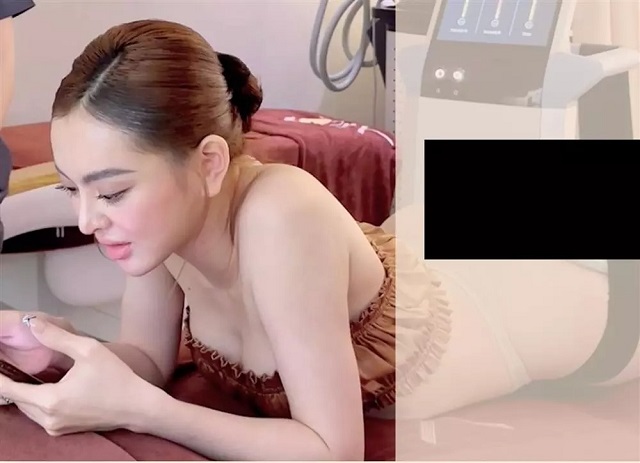Hình ảnh không hề che chắn Hình ảnh không hề che chắn