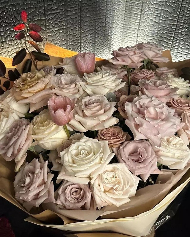 Món quà từ Nine dành cho Baifern Món quà từ Nine dành cho Baifern