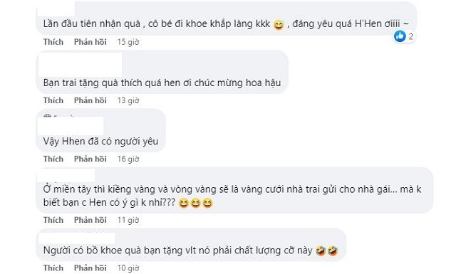 Bình luận của dân mạng Bình luận của dân mạng