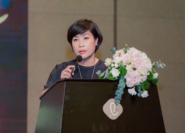 Bà Nguyễn Thúy Nga - trưởng ban giám khảo cuộc thi Miss Charm Bà Nguyễn Thúy Nga - trưởng ban giám khảo cuộc thi Miss Charm