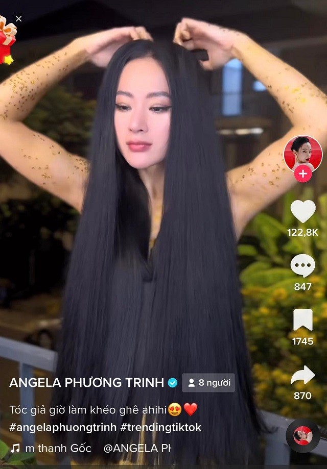 Angela Phương Trinh tự tay tẩy trang, tháo sạch tóc giả che chắn vòng một: Sự thật bất ngờ! 6