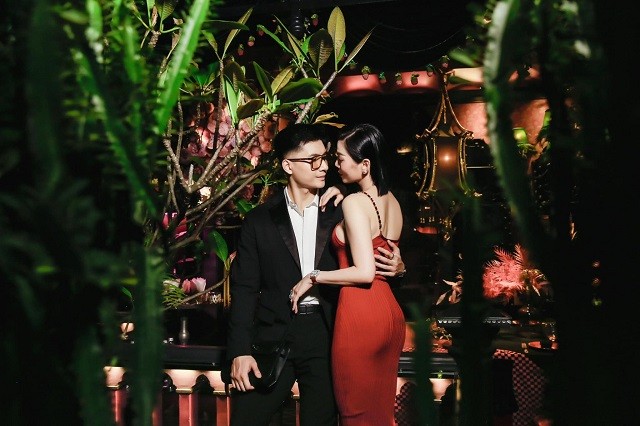 Lệ Quyên thừa nhận vì Lâm Bảo Châu 'nữ hoàng phòng trà' không ngại trở về tuổi 20 - Ảnh 4 Lệ Quyên thừa nhận vì Lâm Bảo Châu 'nữ hoàng phòng trà' không ngại trở về tuổi 20 - Ảnh 4
