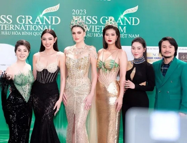 Bị nói cố tình 'chơi trội' trước 'hoa hậu của hoa hậu' Isabella Menin, Bảo Ngọc lên tiếng nói thẳng - Ảnh 3 Bị nói cố tình 'chơi trội' trước 'hoa hậu của hoa hậu' Isabella Menin, Bảo Ngọc lên tiếng nói thẳng - Ảnh 3