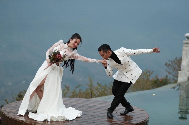 Mang bầu lần 3 ở tuổi 41, Khánh Thi để lộ tâm trạng bất ổn khiến Phan Hiển phản ứng gấp - Ảnh 3 Mang bầu lần 3 ở tuổi 41, Khánh Thi để lộ tâm trạng bất ổn khiến Phan Hiển phản ứng gấp - Ảnh 3