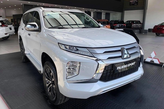 Pajero Sport chơi lớn giảm hơn trăm triệu, Xpander khuyến mại đầy hấp dẫn 3 Pajero Sport chơi lớn giảm hơn trăm triệu, Xpander khuyến mại đầy hấp dẫn 3