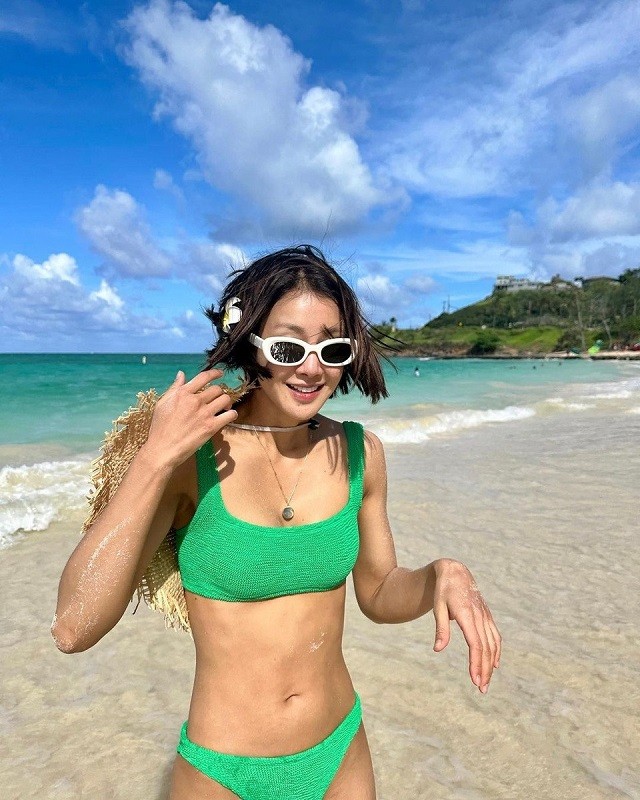 Body săn chắc của nữ diễn viên gây chú ý