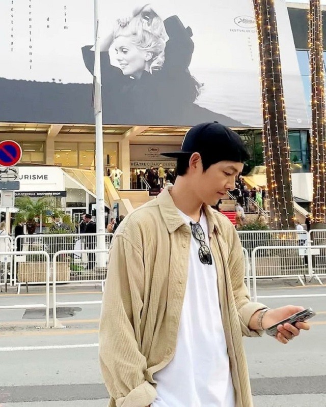 Song Joong Ki đánh bay vẻ đẹp tài tử từng có tại LHP Cannes 2023 1 Song Joong Ki đánh bay vẻ đẹp tài tử từng có tại LHP Cannes 2023 1