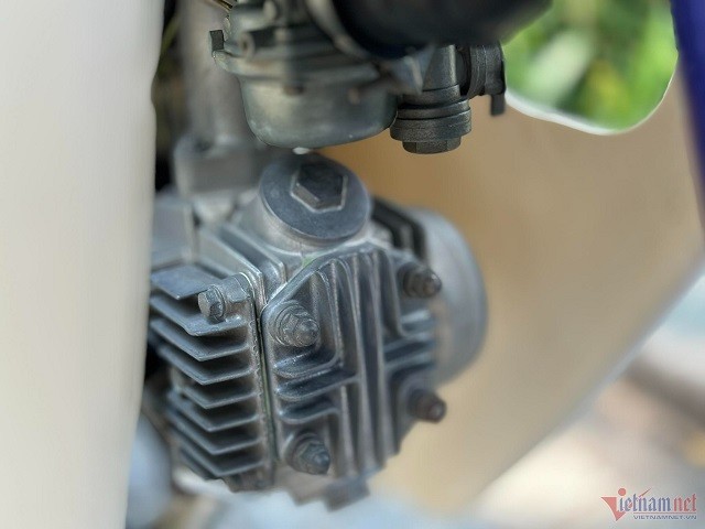 Độc lạ xe Honda Cub được bán với giá 300 triệu đồng, ngoại hình thế nào? - Ảnh 2 Độc lạ xe Honda Cub được bán với giá 300 triệu đồng, ngoại hình thế nào? - Ảnh 2