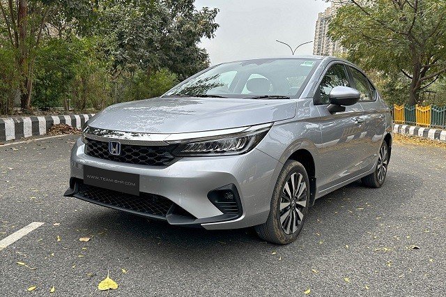 Honda City 2023 chuẩn bị ra mắt, đại lý giảm giá bản cũ gần 100 triệu đồng - Ảnh 1 Honda City 2023 chuẩn bị ra mắt, đại lý giảm giá bản cũ gần 100 triệu đồng - Ảnh 1