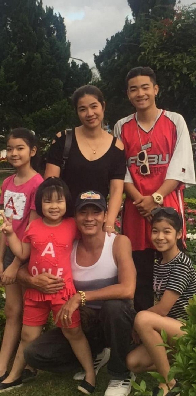 Gia đình hạnh phúc Gia đình hạnh phúc