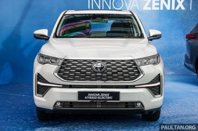 Toyota Innova ra mắt với mức giá khiến Mitsubishi Xpander 'đứng hình' Toyota Innova ra mắt với mức giá khiến Mitsubishi Xpander 'đứng hình'